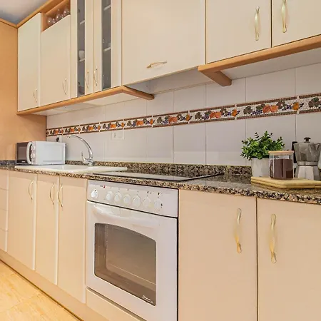 El Paraiso - Planta Baja En Urbanizacion Ipanema Iii Kilometro2 - Mediterraneo *