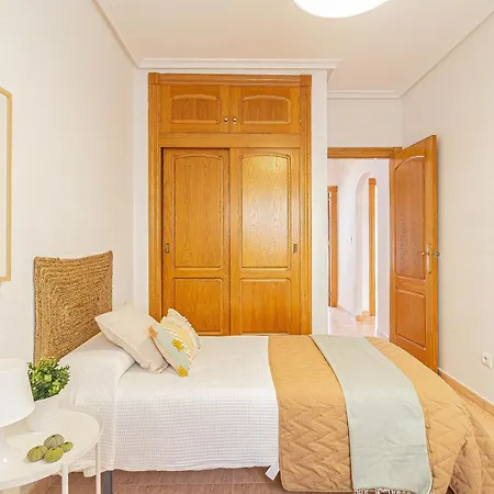 El Paraiso - Planta Baja En Urbanizacion Ipanema Iii Kilometro2 - Mediterraneo