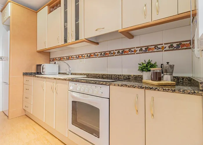 El Paraiso - Planta Baja En Urbanizacion Ipanema Iii Kilometro2 - Mediterraneo *