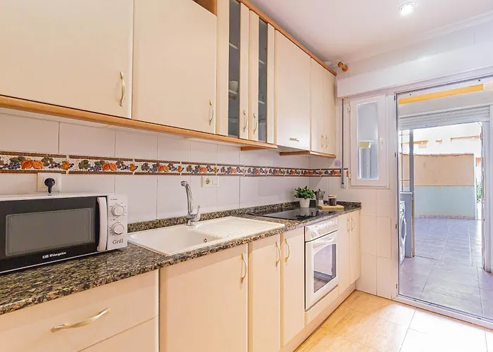 El Paraiso - Planta Baja En Urbanizacion Ipanema Iii Kilometro2 - Mediterraneo