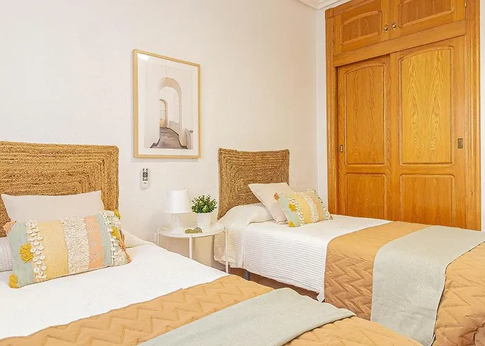 El Paraiso - Planta Baja En Urbanizacion Ipanema Iii Kilometro2 - Mediterraneo