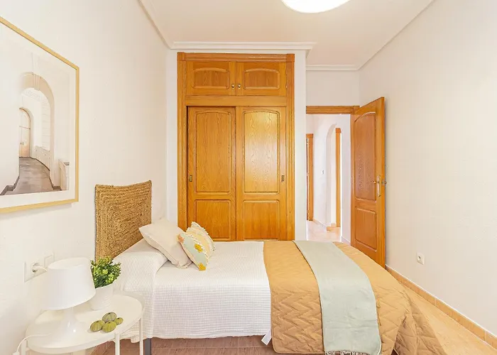 El Paraiso - Planta Baja En Urbanizacion Ipanema Iii Kilometro2 - Mediterraneo