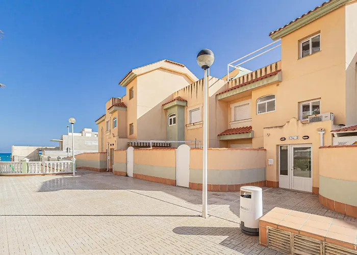 El Paraiso - Planta Baja En Urbanizacion Ipanema Iii Kilometro2 - Mediterraneo *