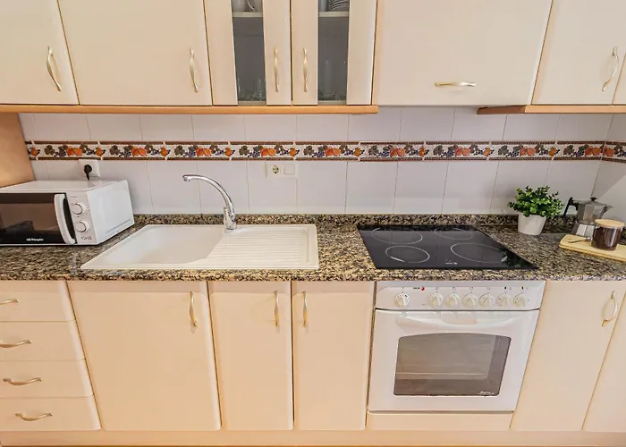 El Paraiso - Planta Baja En Urbanizacion Ipanema Iii Kilometro2 - Mediterraneo 아파트