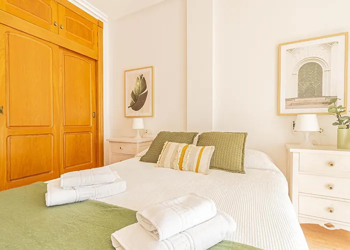 El Paraiso - Planta Baja En Urbanizacion Ipanema Iii Kilometro2 - Mediterraneo *